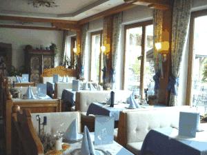 winter additional dinning room